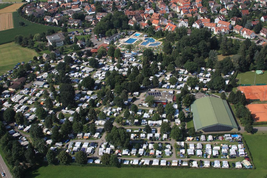 Ferienanlage Kirchzarten Bagian luar foto